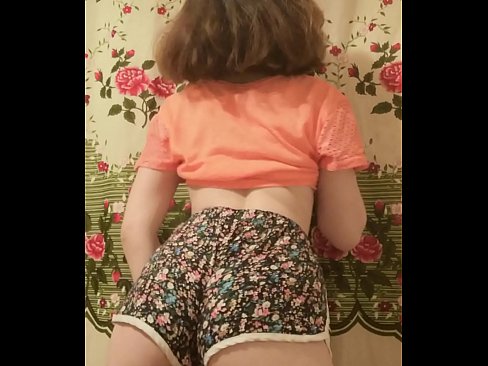 ❤️ Sexy junges Babe zieht ihre Shorts vor der Kamera aus Porn video bei de.bookland.top ❌❤